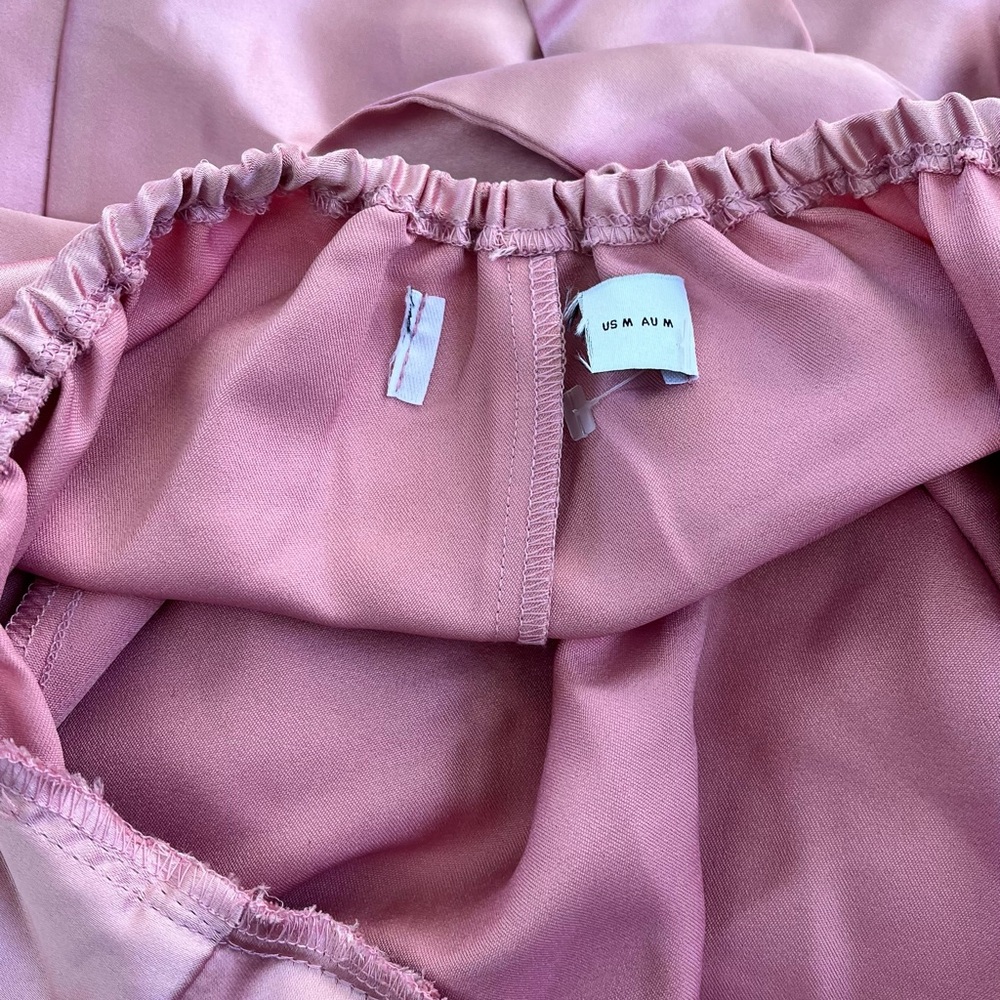 Elegant Pink Satin Dress - Picture 10 of 10